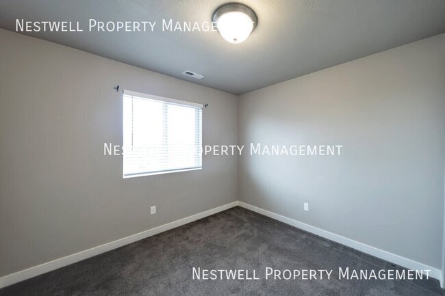 Building Photo - 14382 Firgrove Wy