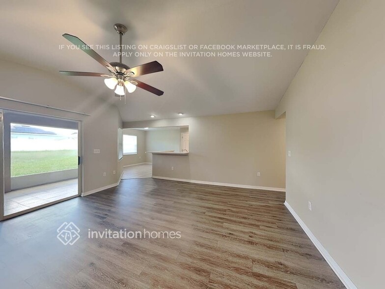 Building Photo - 1396 Merrimack Pl