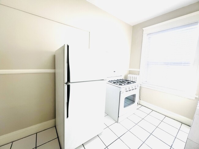 Floorplan - Avon Apartments