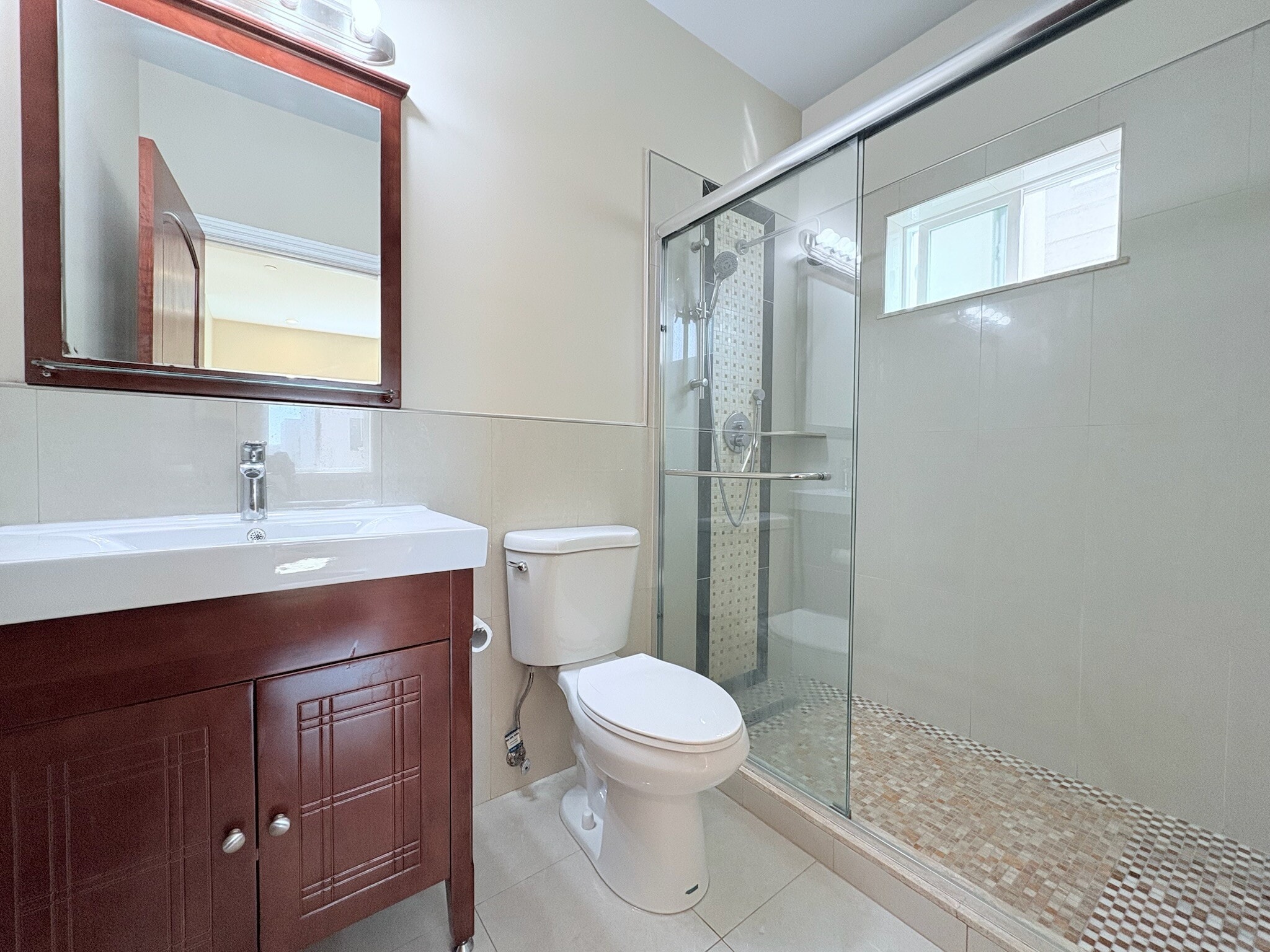 Building Photo - 109 Hillcrest Dr