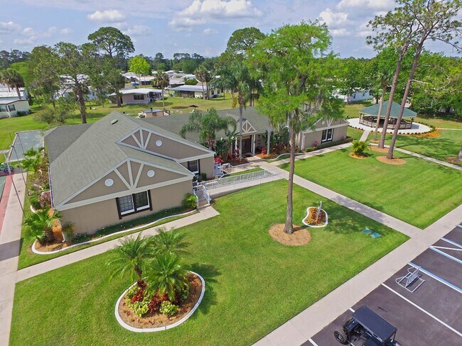 Building Photo - 146 Berkley Cir