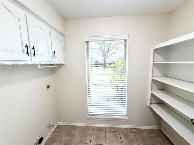 Building Photo - 1670 Clydesdale Dr