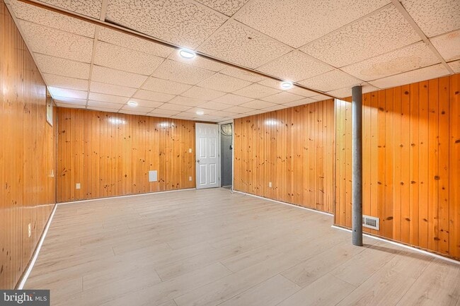 Building Photo - 3506 Millvale Rd