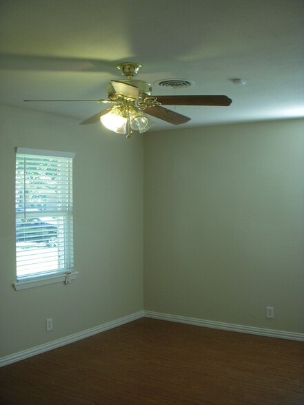 Master Bedroom - 500 Town North Drive