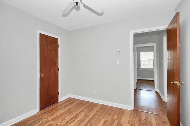 Building Photo - 8428 Clear Meadow Ln