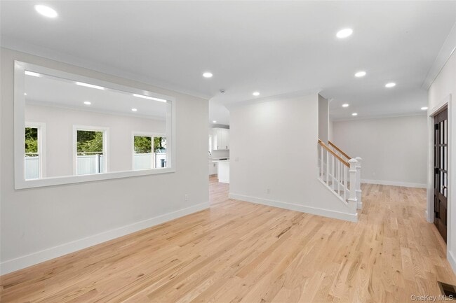 Building Photo - 557 Canal Rd