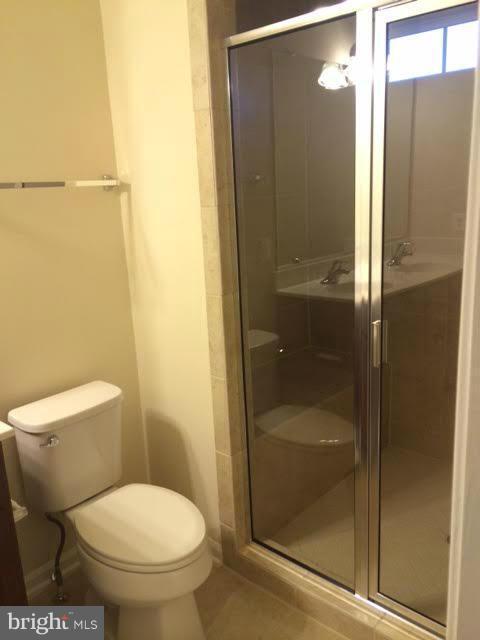 Building Photo - 25631 Pleasant Valley Rd