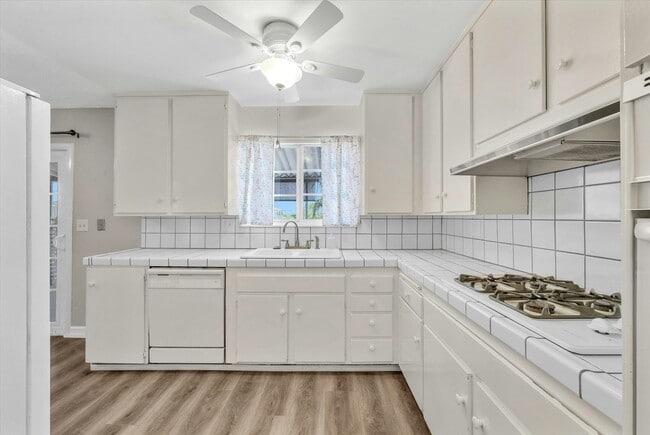 Building Photo - 4984 Argyle Dr