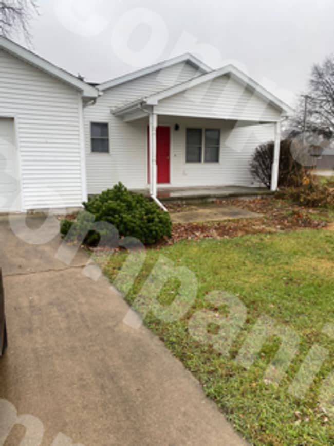 Building Photo - Available Now!
