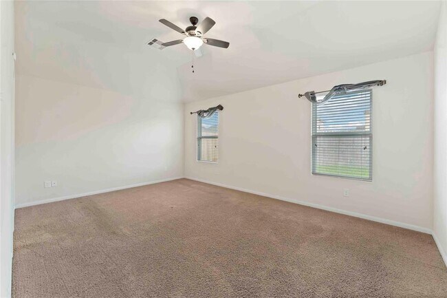 Building Photo - 1251 Kaliste Meadow Dr