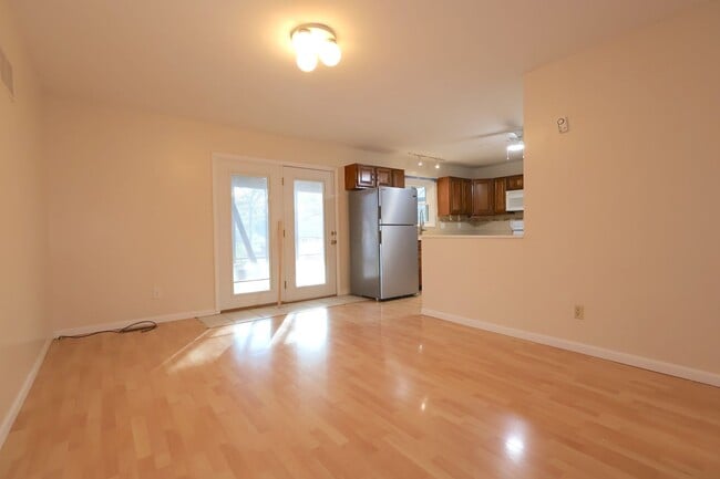 Building Photo - Charming 3-Bed, 2-Bath Home with 2 Car Garage & Covered Patio