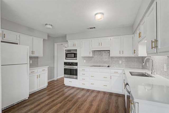 Building Photo - 2126 Teakwood Ln