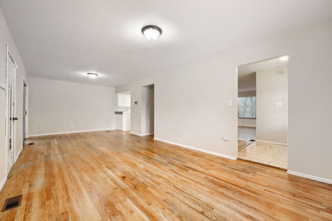 Building Photo - 53 McBurney Blvd