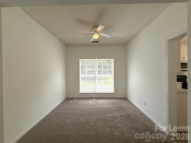 Building Photo - 10218 Ridgewell Ct