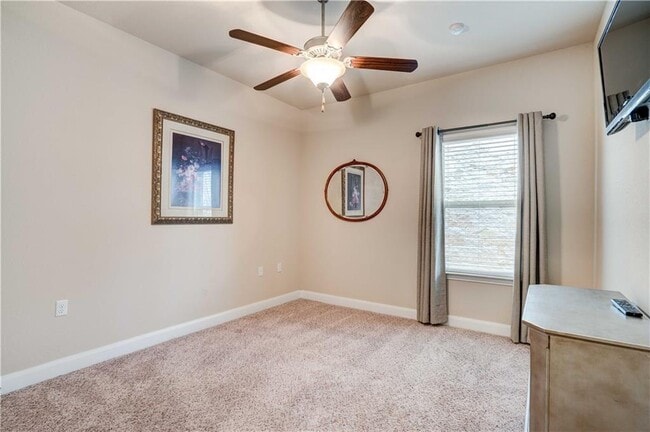 Building Photo - 12407 Altamira St