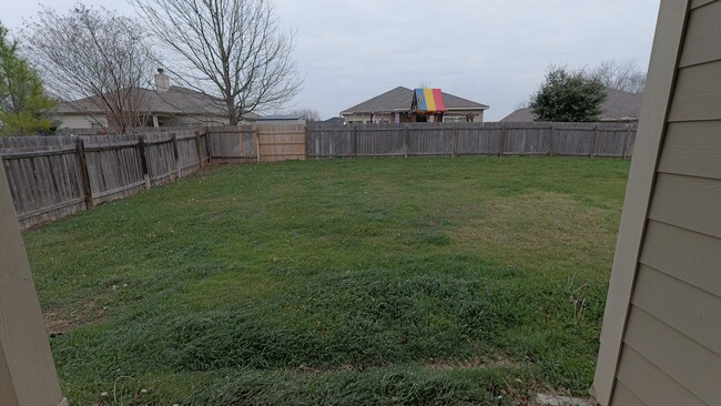 Building Photo - 4/2.5 Rental in Summerlyn Subdivision, Lea...