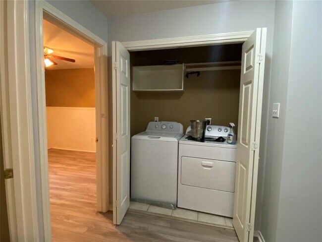 Building Photo - 38 Musgrove Pl