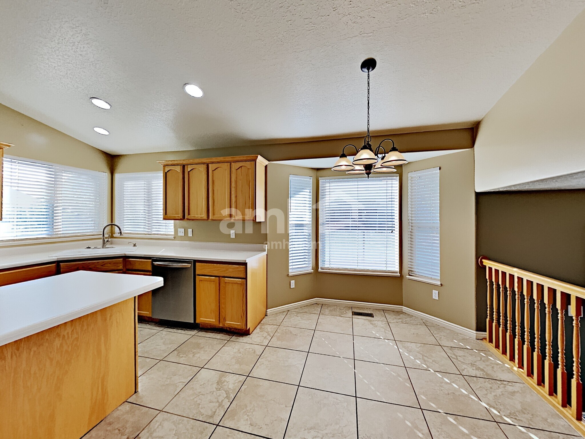 Building Photo - 4116 S 2650 W