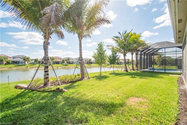 Building Photo - 4405 Aurora St