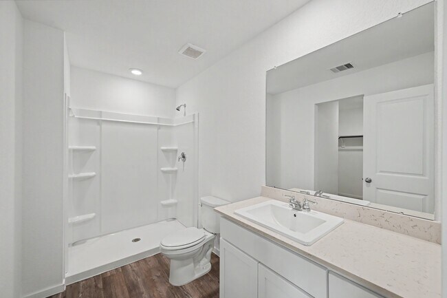 Building Photo - 40839 Hawthorne Glades St
