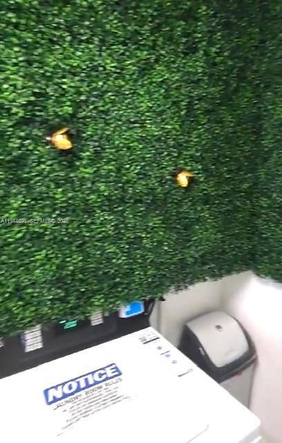 Building Photo - 11750 NE 16th Ave