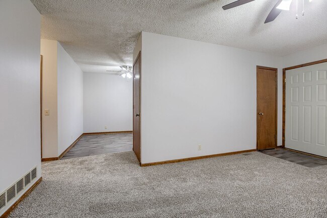 Building Photo - 3700/3702 N 22nd St Duplex