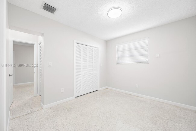 Building Photo - 3855 SW 87th Pl