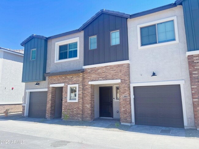 Building Photo - 28065 N 28th Dr