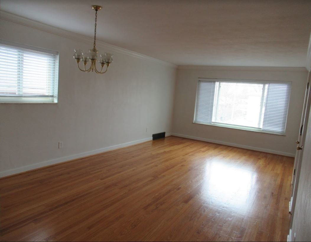 Main Living Room & Dining Room Area - 5400 Eichelberger St