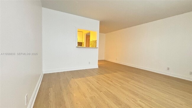 Building Photo - 62 Andover C