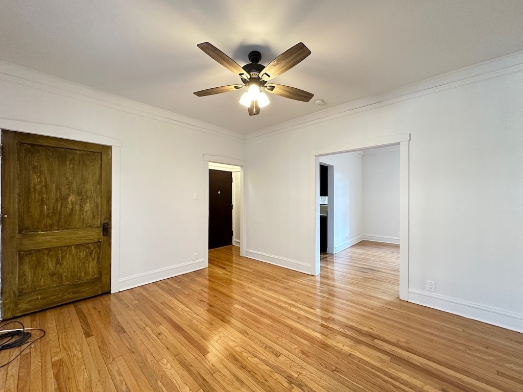 Building Photo - 2311 W Wilson Ave