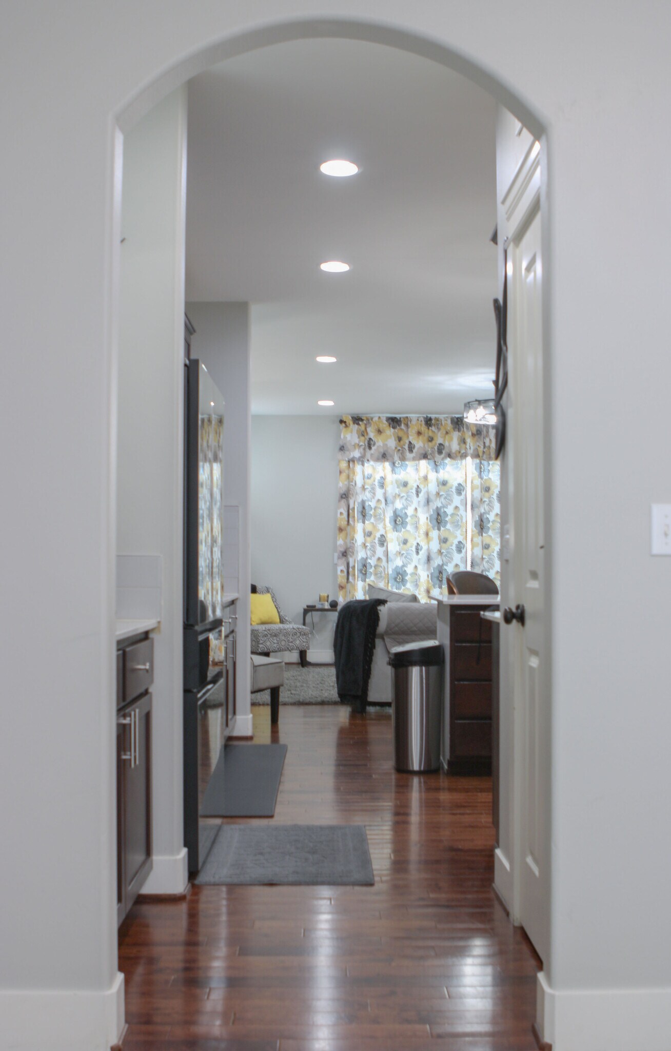 Building Photo - 7801 Rushmore Ave NE