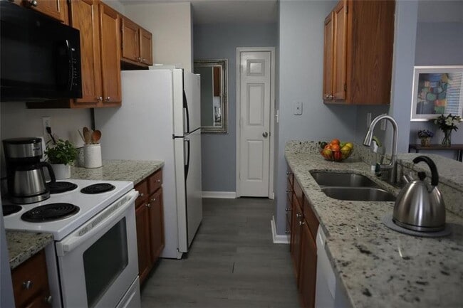 Building Photo - 1103 Garden Ct