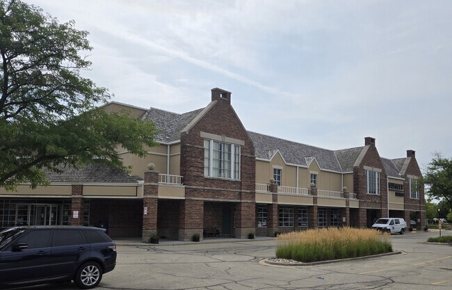 Building Photo - 1111 S Waukegan Rd