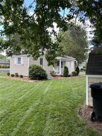 Building Photo - 436 Robin Rd