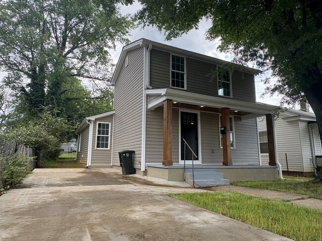 Building Photo - 2518 Carter St