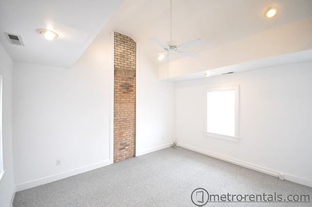 Combination bedroom/Living Space - 576 S 9th St