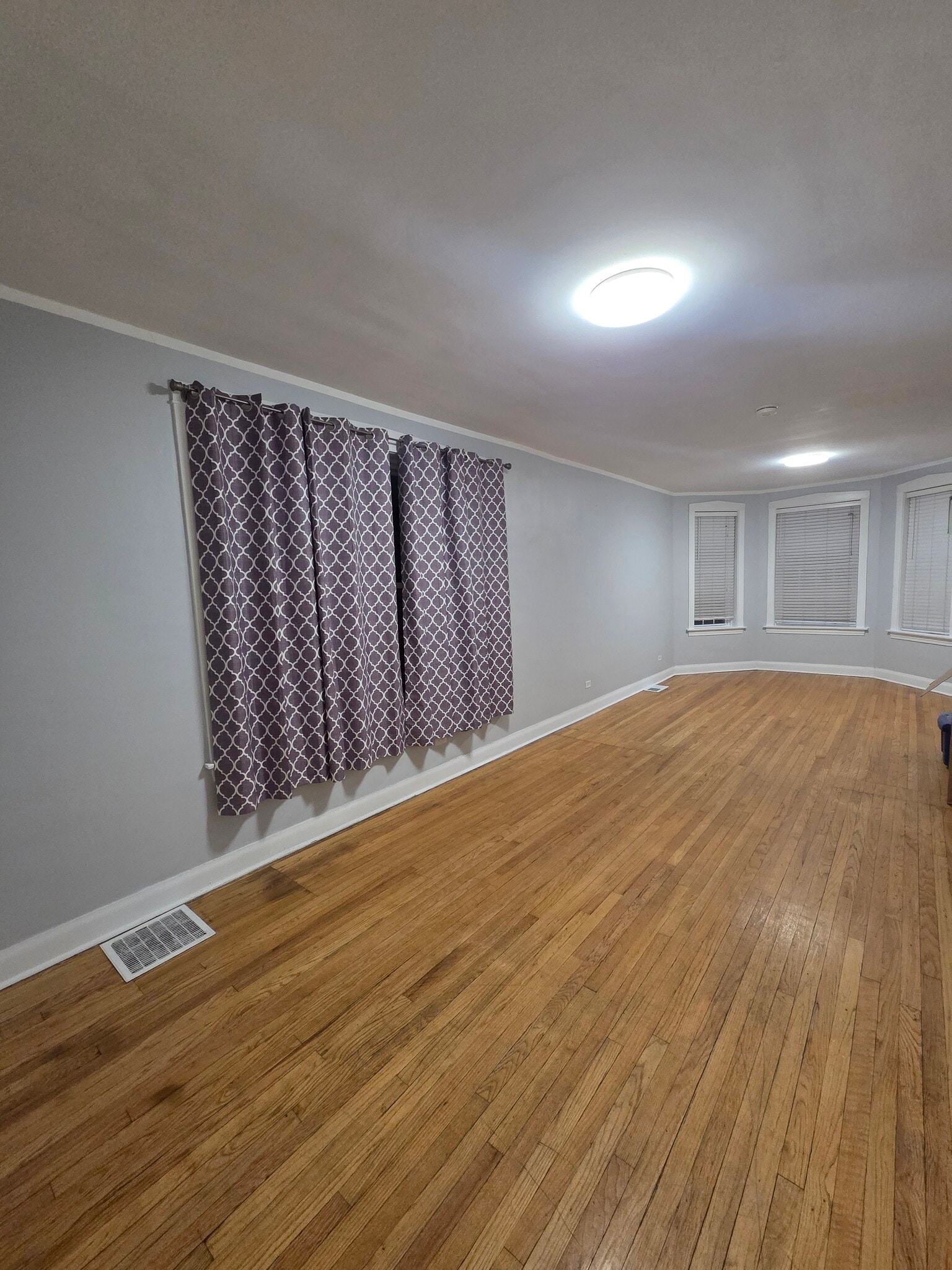 Building Photo - 1915 Harvey Ave