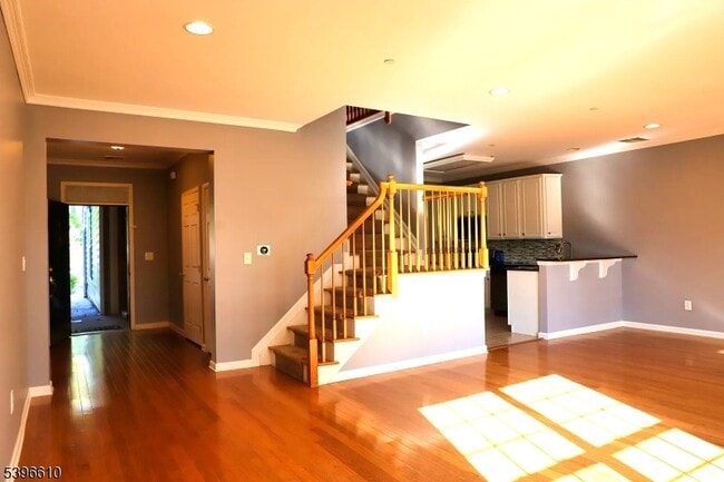 Building Photo - 5 Liberty Way