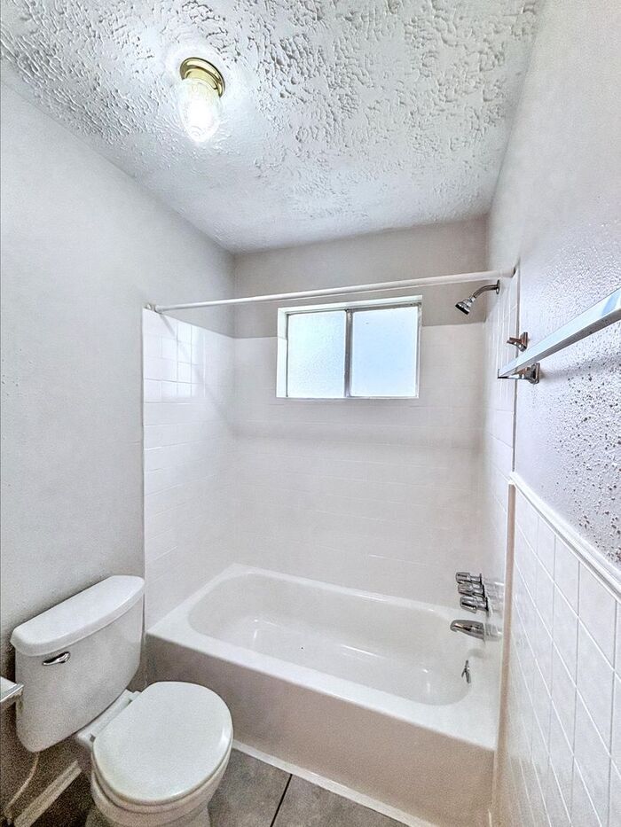 Building Photo - 7311 Postwick Ct