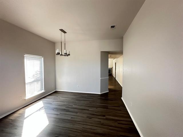 Building Photo - 714 W Colony Dr