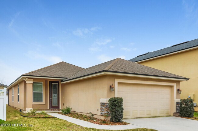 Building Photo - 667 Drysdale Dr