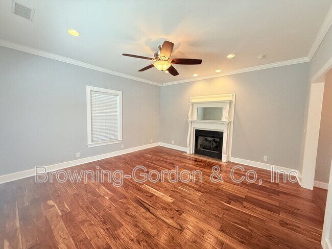 Building Photo - 1113 Pennock Ave