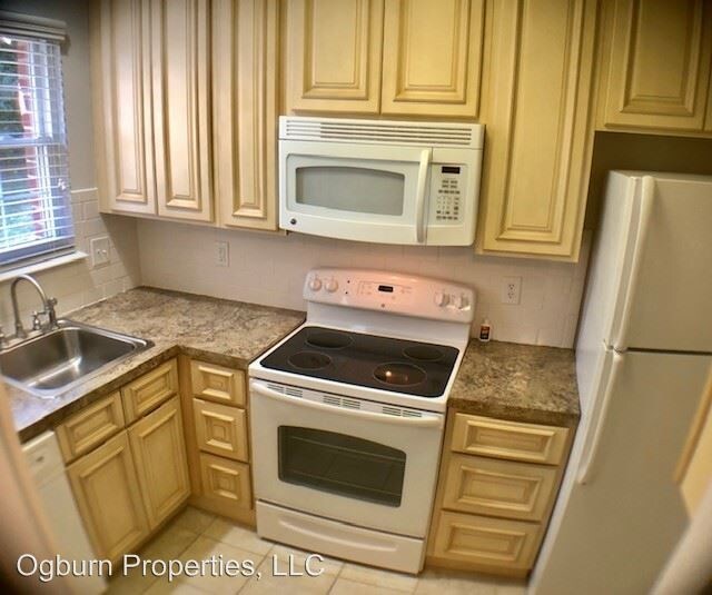 Building Photo - 2 br, 1 bath House - 2630-A Greenbrier Road