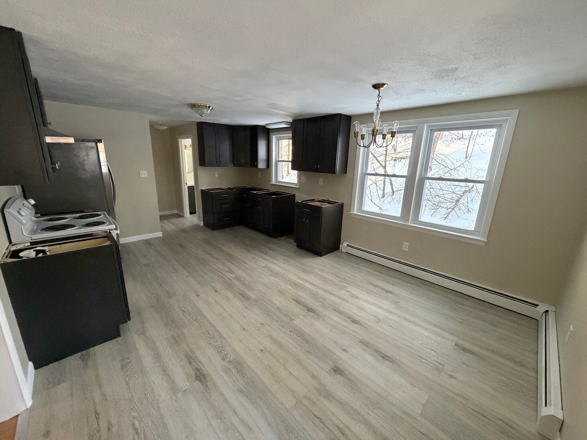 Building Photo - 2 Bayleaf Way