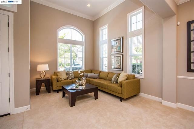 living room - 4431 Bangor Ct