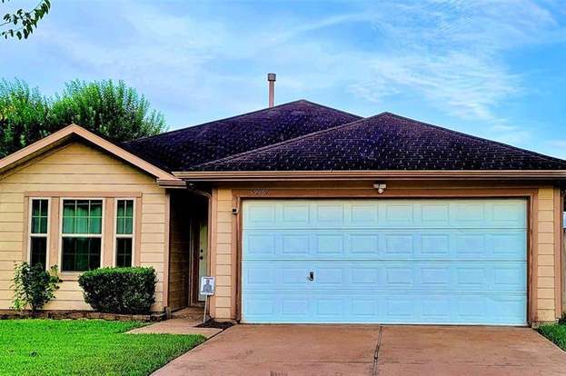 Building Photo - 5207 Riverwood Dr