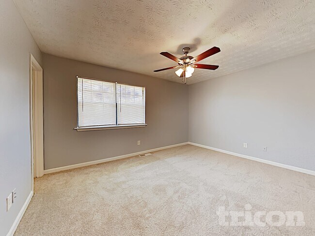 Building Photo - 2637 Cimmaron Trail