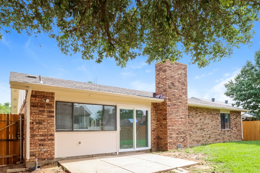 Building Photo - 7808 Bermejo Rd
