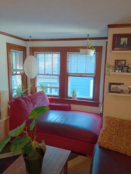 Living room reading nook - 739 E. Gorham St.